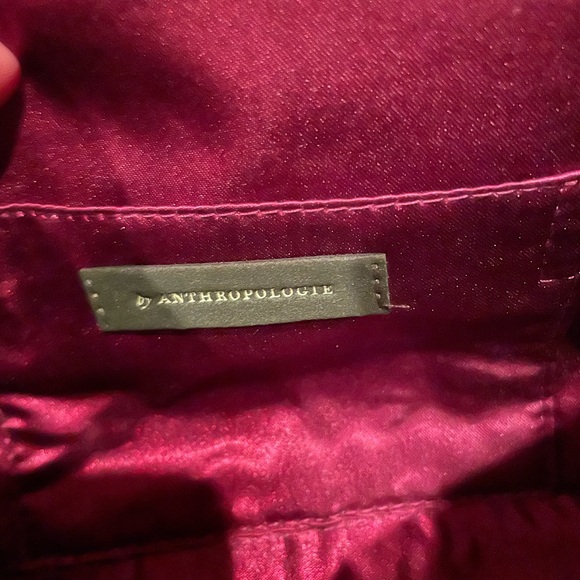 Anthropologie Elegant Floral Embellished Beaded Velvet Clutch - Picture 3 of 4